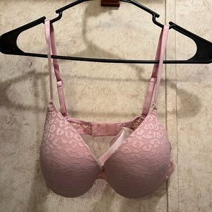 Pink Victoria’s Secret push up bra size 36B